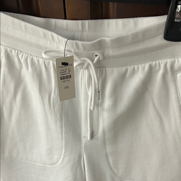Talbots White Jogger Capri Pants/NWT - Picture 2 of 7